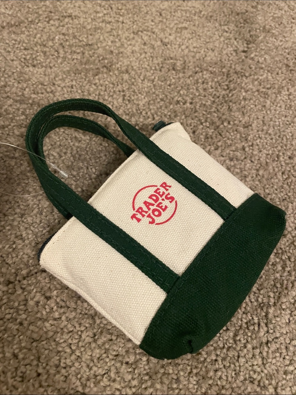 Trader Joe's Cream and Green Mini Micro-Tote Bag - Picture 4 of 4